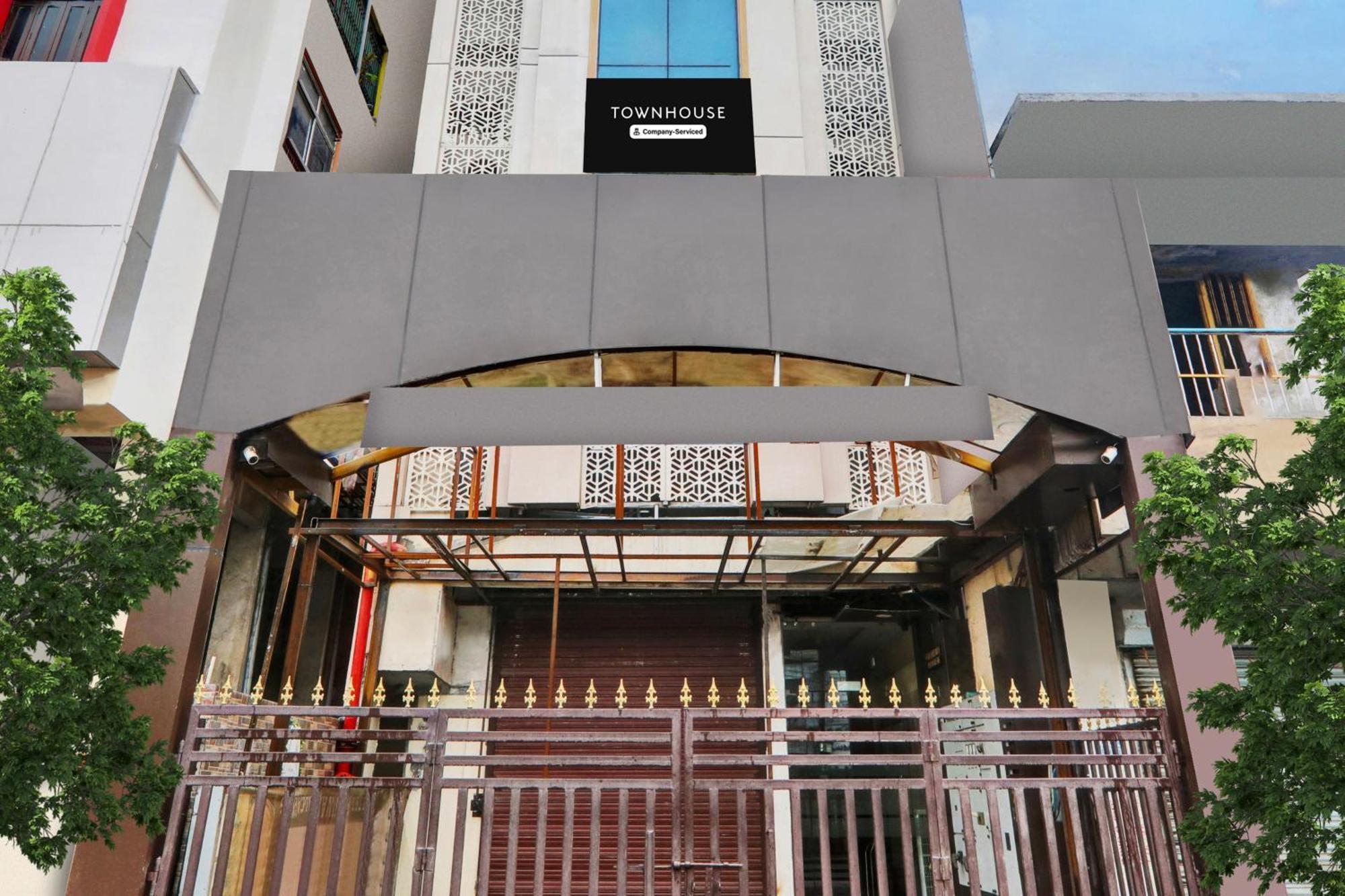 Super Townhouse Kankarbagh Formerly Kunwar Alcajars Patna  Ngoại thất bức ảnh